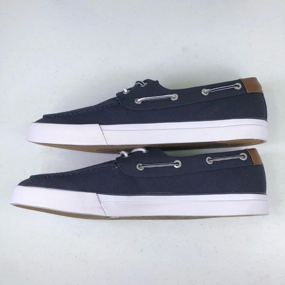 TOMMY Hilfiger Petes Low Top Boat Shoes